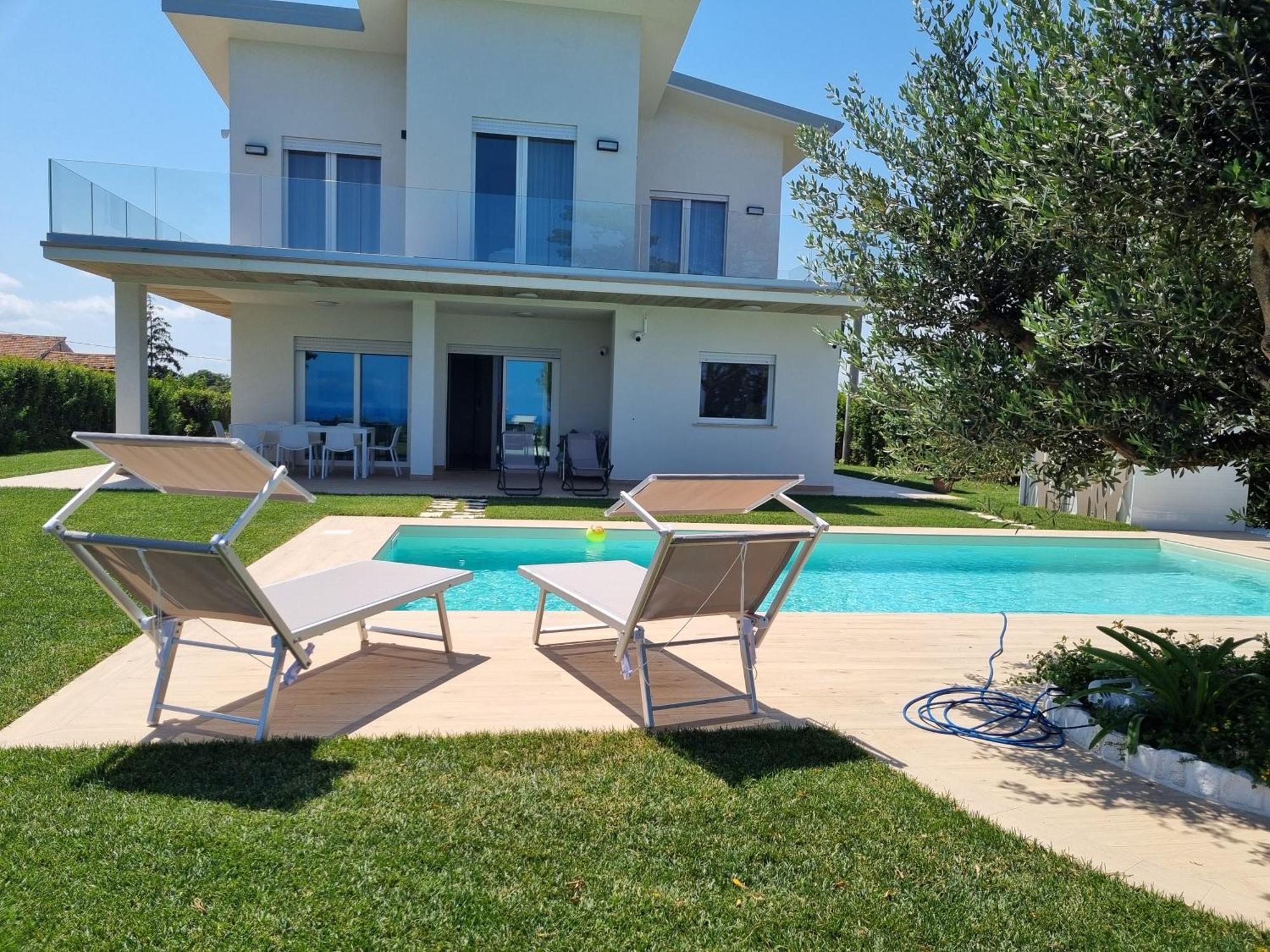 Villa Carezza Del Mare Torino di Sangro Esterno foto